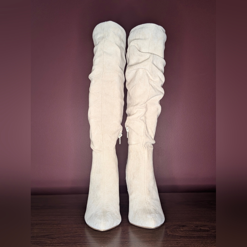 Dream Pairs Cream Heeled Boots - Picture 4 of 8